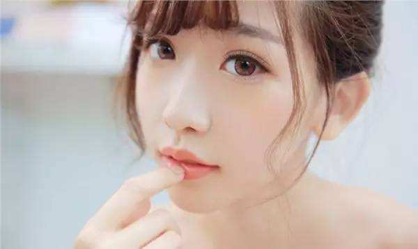 長(zhǎng)春哪個(gè)醫(yī)生做雙眼皮修復(fù)好？哪個(gè)醫(yī)院做雙眼皮好？