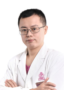 上海伊萊美錢玉鑫、邱文苑哪個做肋骨鼻綜合隆鼻更好?