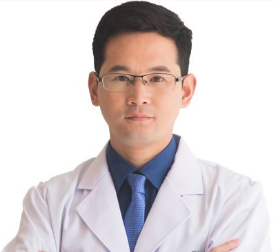 楊海波做鼻子技術靠譜嗎？有人在他那做過嗎？
