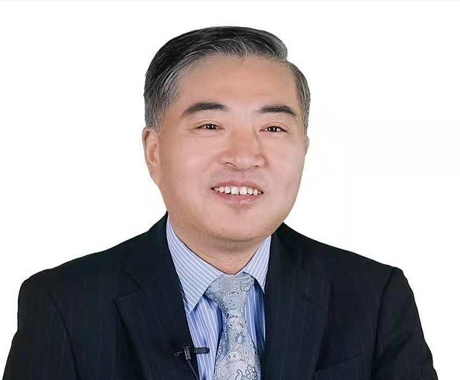 上海九院隆鼻祝聯跟王濤誰好？